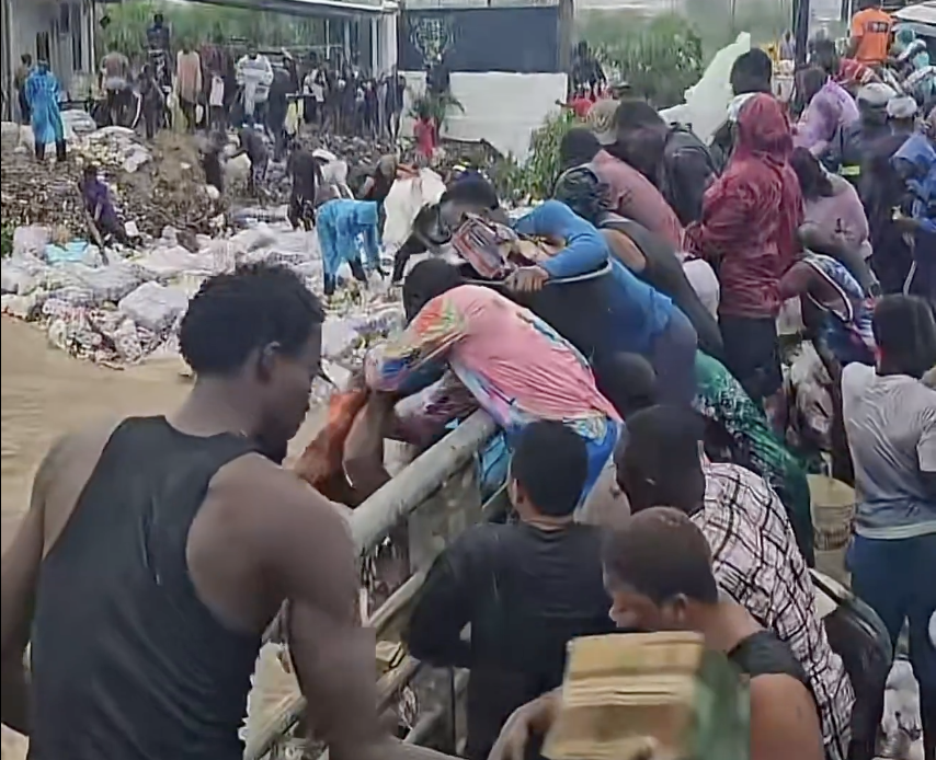 Accra Floods Wash Warehouse Goods Into Streets As Residents Scramble For Items