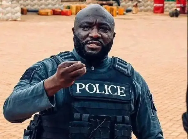 19 arrested during 'Tinker Island' raid by Black Maria