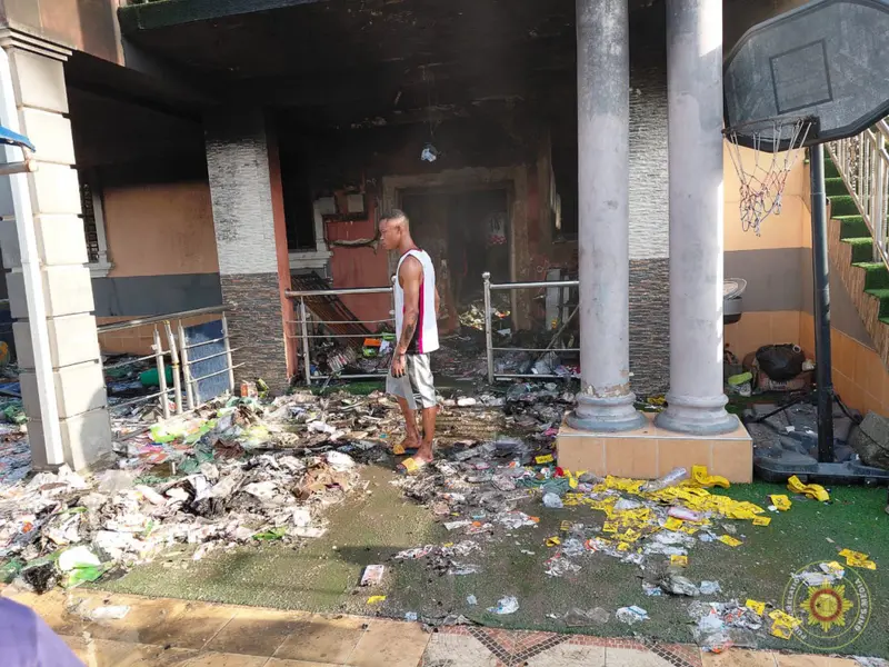 Fire razes part of residential building at Lapaz Race Course