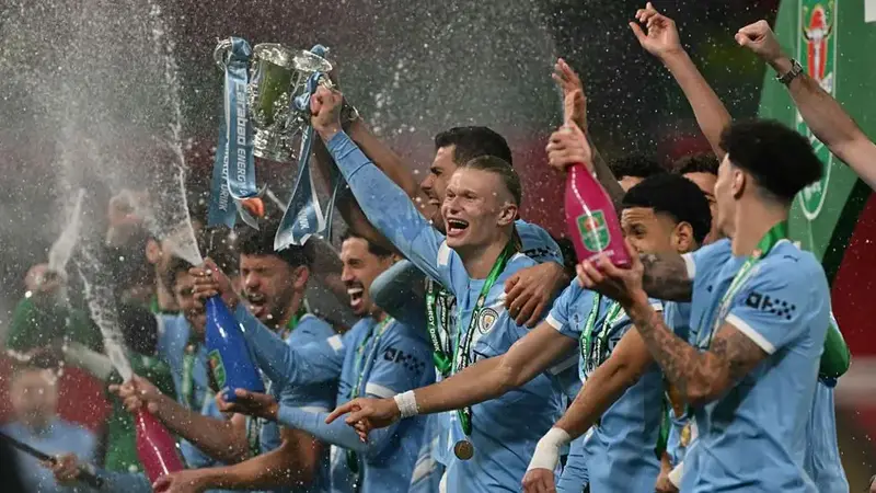 Man City end Arsenal's quadruple hopes as O'Reilly's double clinches Carabao Cup triumph