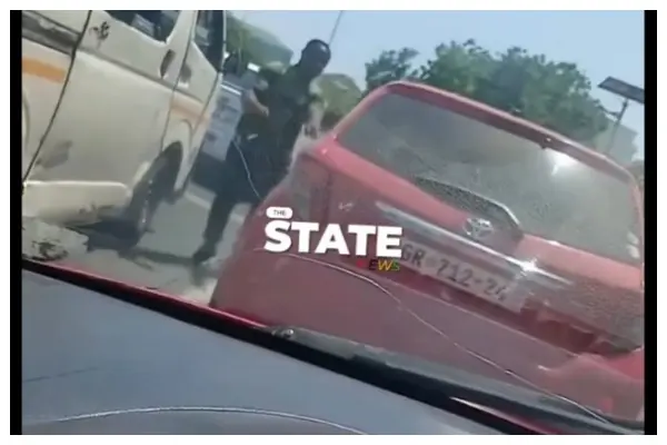 Motorist caught on video assaulting Man in traffic