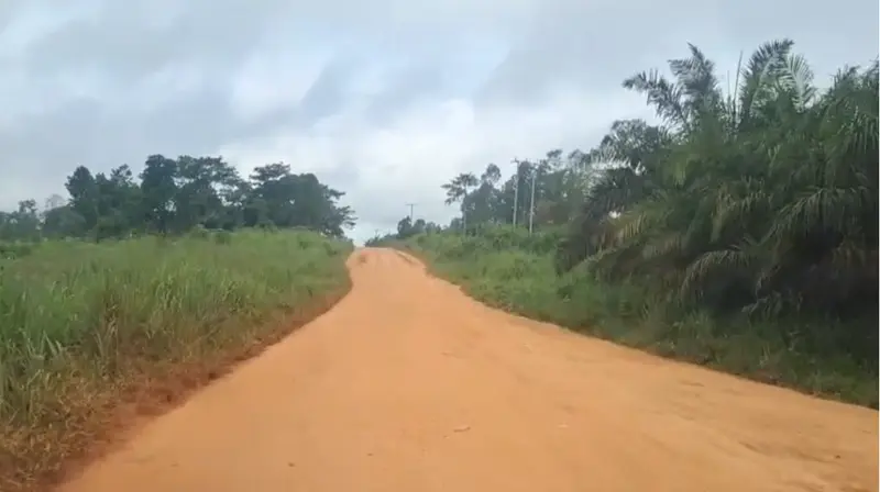 Bosomtwe DCE assures completion of Lake Road, Sawua hospital before end of tenure