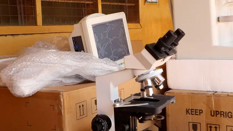 Lawra MP delivers medical equipment, commissions renovated nurses' quarters