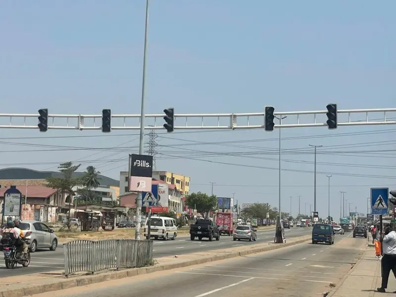 Neglected traffic lights turn Awoshie-Anyaa highway into deadly hotspot