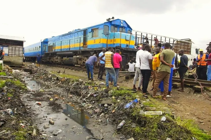 Accra-Tema train derails after collision with cow