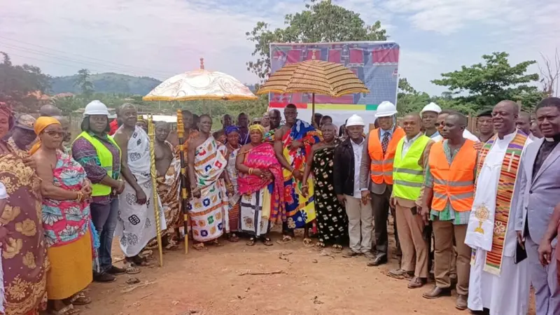 Bibiani MP cuts sod for 24-hour market project at Sefwi Bekwai