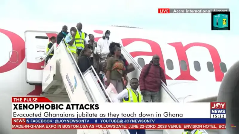 First batch of Ghanaians fleeing xenophobic attacks in South Africa arrive in Ghana