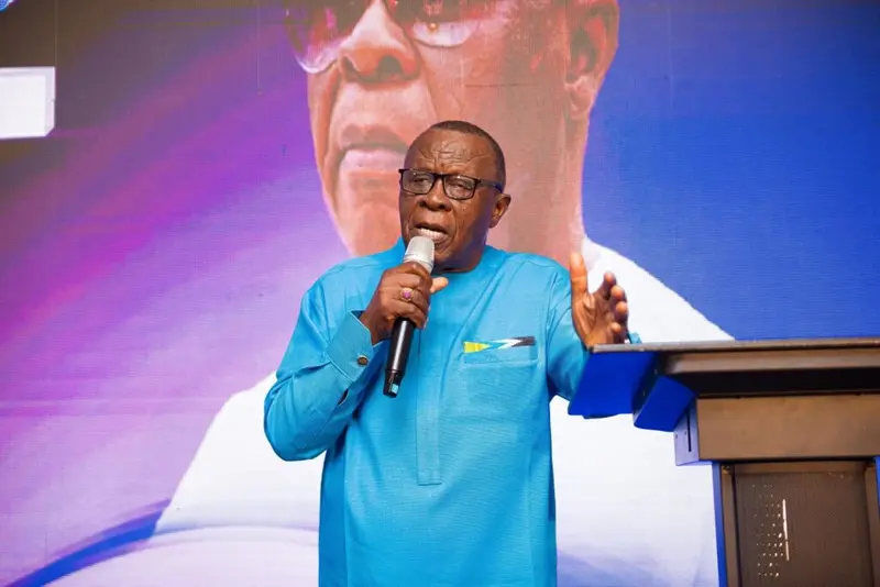 Ghana's problems solvable but not with square pegs in round holes