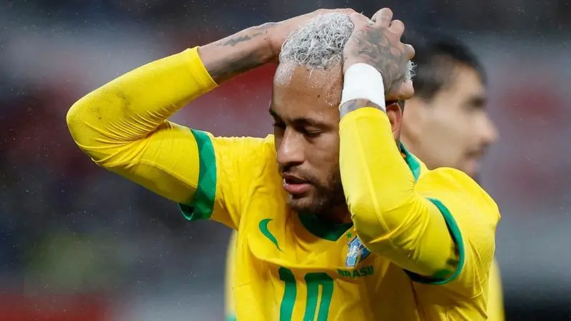 Injured Neymar could miss Brazil's World Cup opener