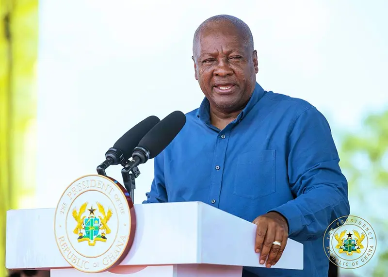 Mahama grants 'amnesty' to 300 police Chief Inspectors