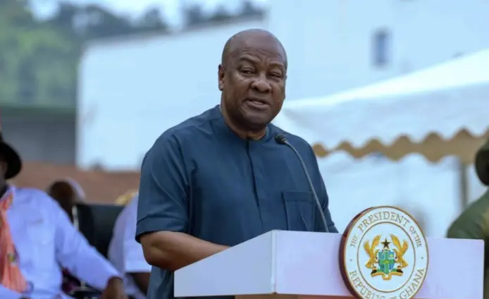 Makola market traders appeal for Mahama's intervention over planned relocation (Video)
