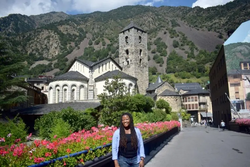 Princess Umul Hatiyya - The Ghanaian woman who's travelled to 90 countries