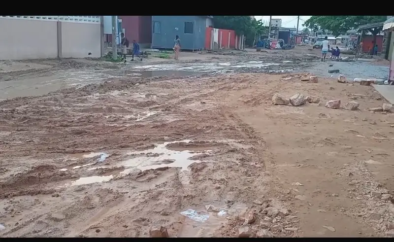 Drivers, commuters demand urgent repairs to deplorable Adjei-Kojo-Kanewu road