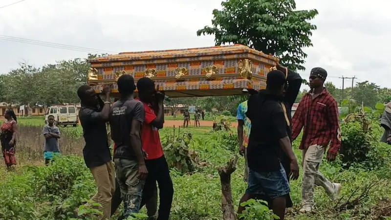 Odomi buries six: Community issues stern warning against further attacks