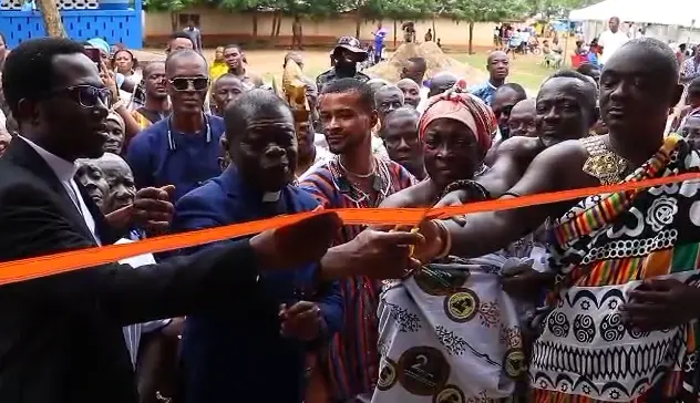 Akyem Pameng Chief hands over renovated school block, ancillary facilities to community