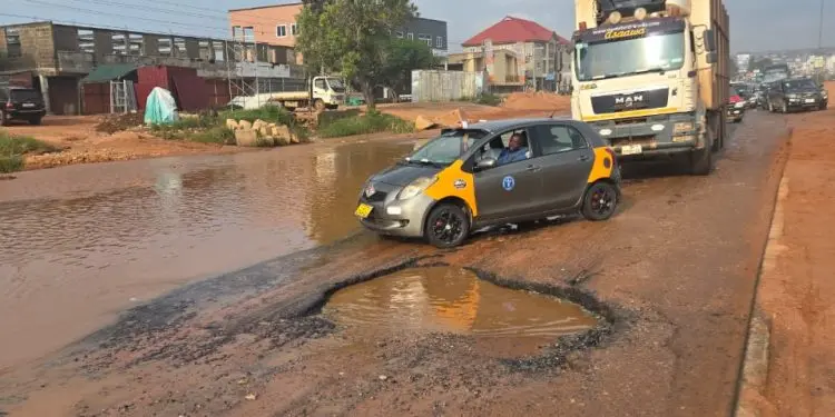 Commuters demand urgent repairs to deteriorating SCC-Old Barrier road