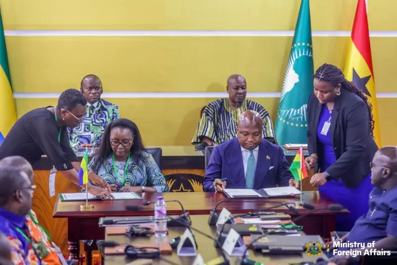 Ghana and Gabon sign two agreements to strengthen bilateral relations
