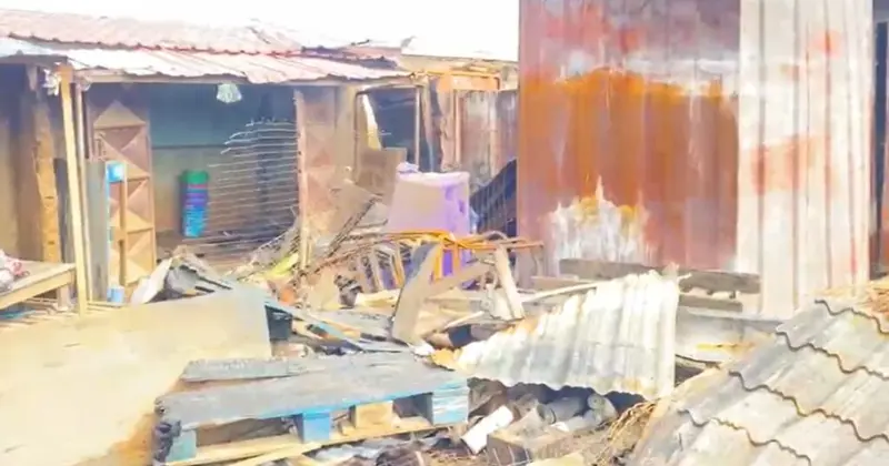 I've lost everything - Odawna Fire destroys trader's 18 shops [Audio]