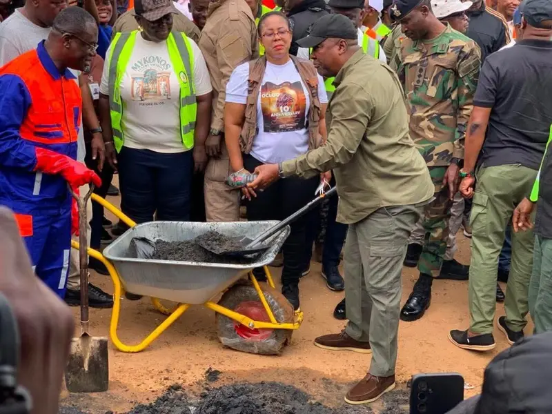Mahama leads clean-up exercise in Tse Addo
