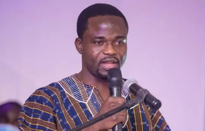 Manasseh Azure urges tougher judicial action against attacks on journalists