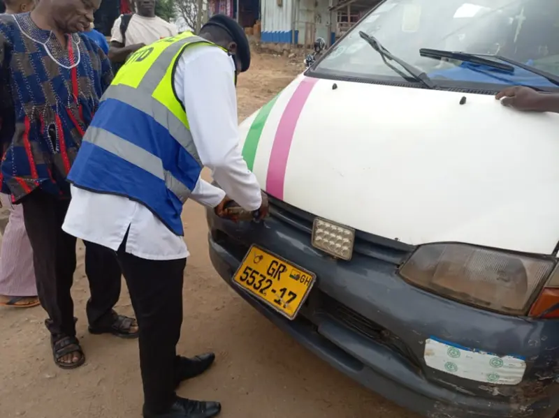 MTTD clamps down on unauthorized sirens, strobe lights on Kumasi-Cape Coast Highway