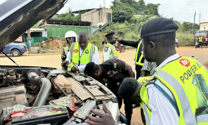 Police impound over 700 vehicles for using unauthorised lamps, sirens in Western Region