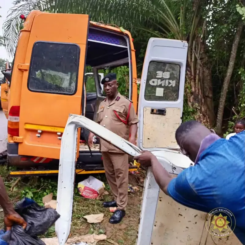 Sprinter crashes on Goaso-Mim highway