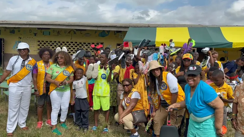 Accra Premium Lions Club, Brooklyn District 20-K1 holds free health screening, support over 500 pupils with educational items at Obom