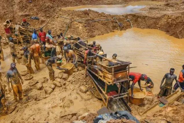 Galamsey: Alleged kingpin, 14 others arrested at site near school in Obuasi