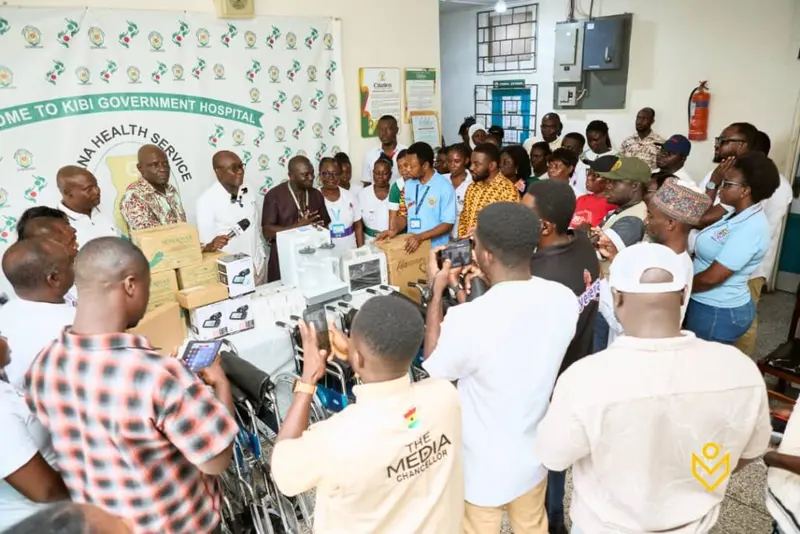 Kingsley Agyemang donates medical equipment, pays patients' bills at Kyebi Hospital