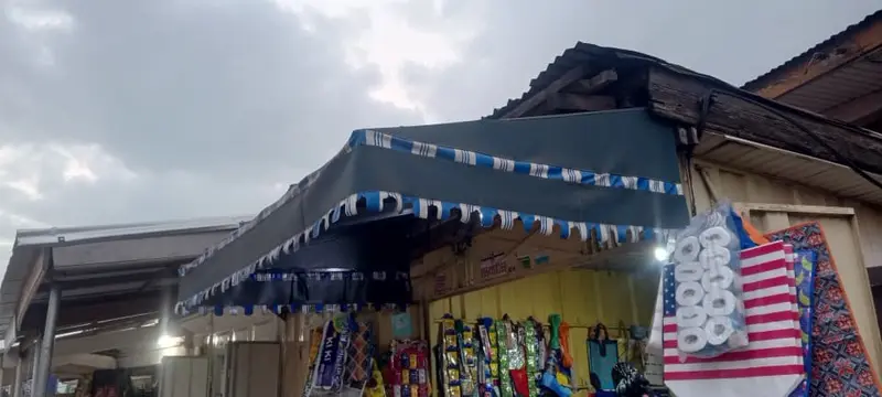 KMA orders removal of unauthorized canopies, awnings at shop frontages in Kumasi
