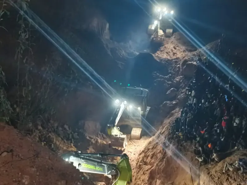 8 feared dead as illegal mining pit collapses at Domi Keniago