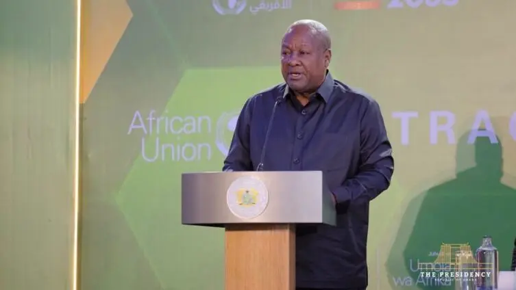 Mahama announces plans to establish processing plant to tackle maize glut