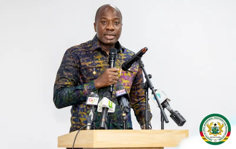 Mahama Ayariga urges MMDCEs to strengthen local security early warning systems