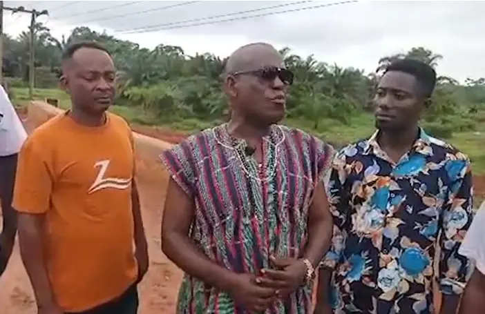 Ofoase-Ayirebi NDC chairman commends Mahama for construction of Abenase bridge