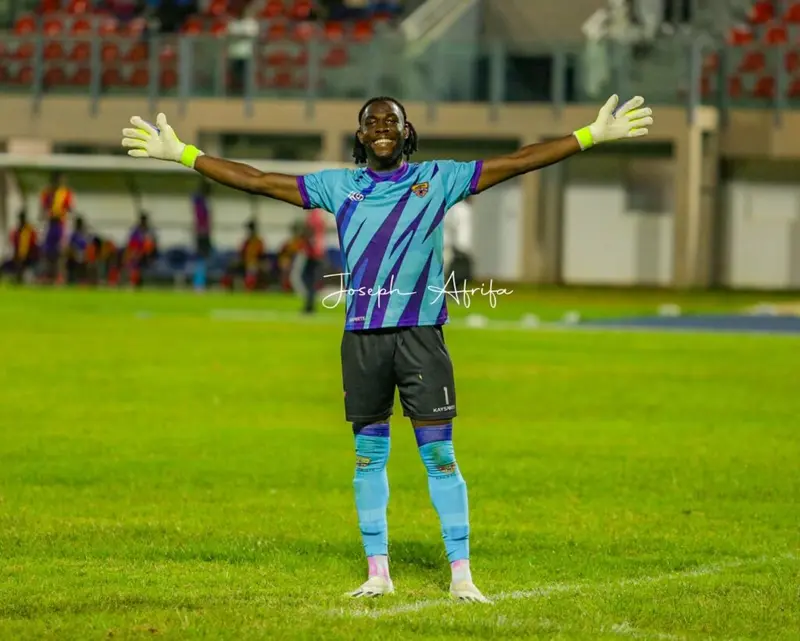 Solomon Agbasi bids farewell to Hearts of Oak ahead of Stellenbosch move