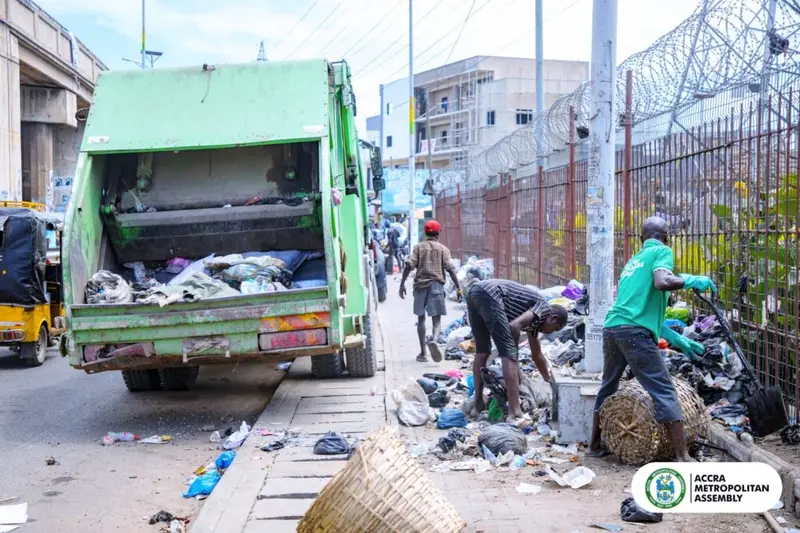 AMA evacuates refuse along Graphic Road, warns against indiscriminate dumping