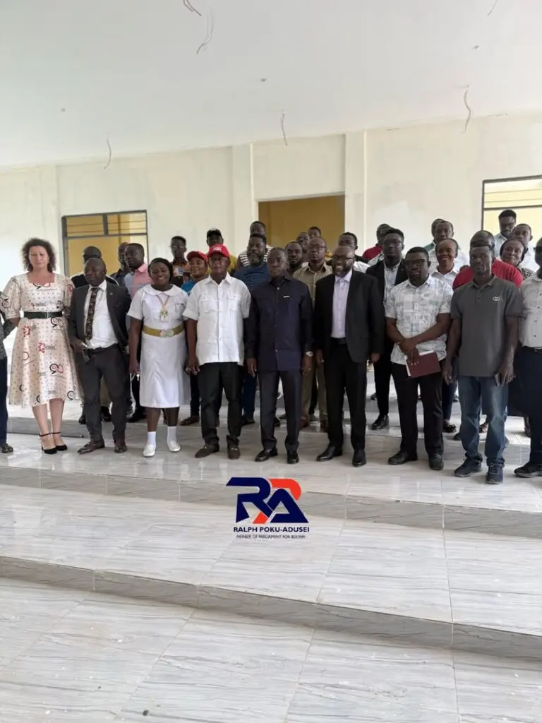 Bekwai MP donates GH¢100,000 to hospital for specialist equipment
