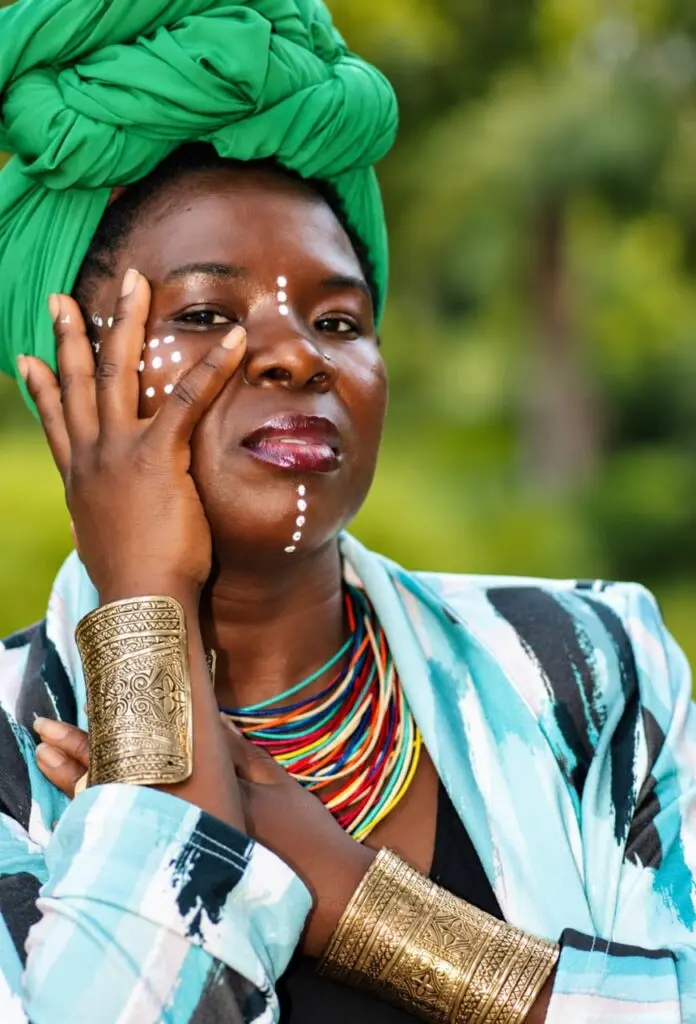 Efiya Otiwaa demands public apology from GMB's Ampomaa over 'Nananom' song