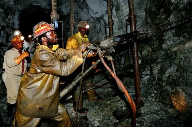 Government sets November 30 deadline for safeguards under contract mining policy