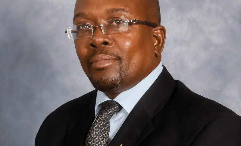 Lawrence Kobena Nsarko Otoo, Esq