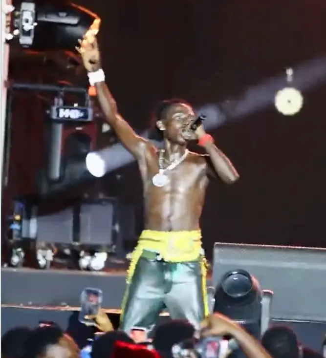 Patapaa makes ShattaFest crowd feel the heat with solid performance [Video]