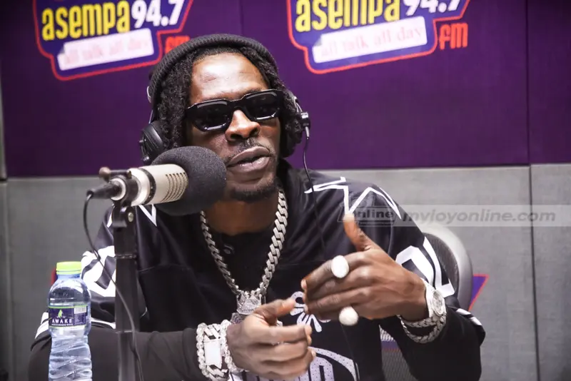 Some ministers steal but aren't arrested, while 'fraud boys' are - Shatta Wale criticises selective justice recounting EOCO saga