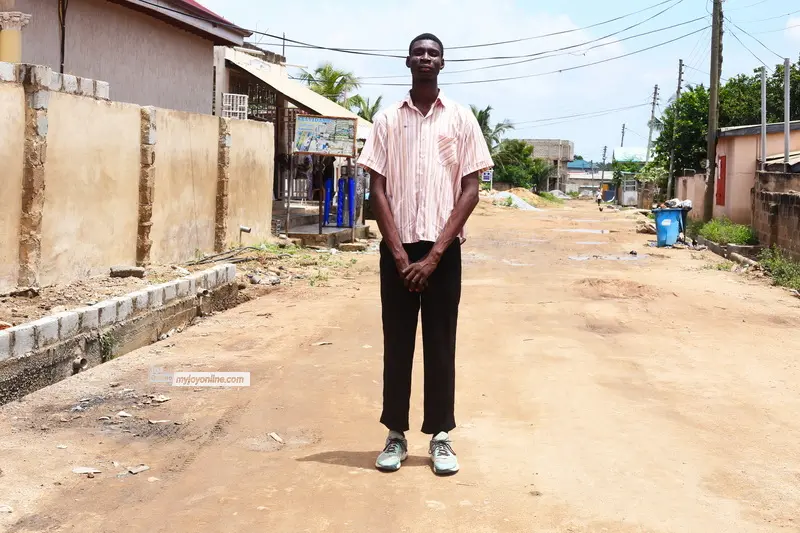 The 7-foot giant of Ngleshie Amanfro: Seven-foot Ghanaian Ephraim Saawa dreams of joining the national basketball team